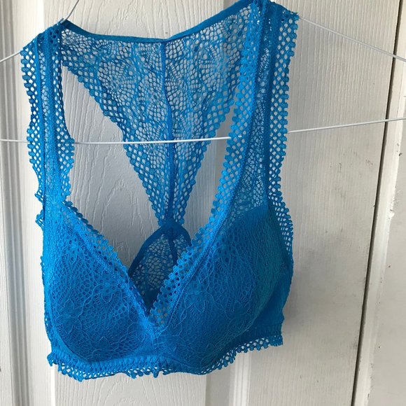 Victoria's Secret Lightly Lined Racerback Bralette - Picture 5 of 7